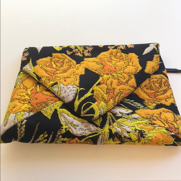 Dries Van Noten Handbags - Dries Van Noten Floral Jacquard Envelope Clutch